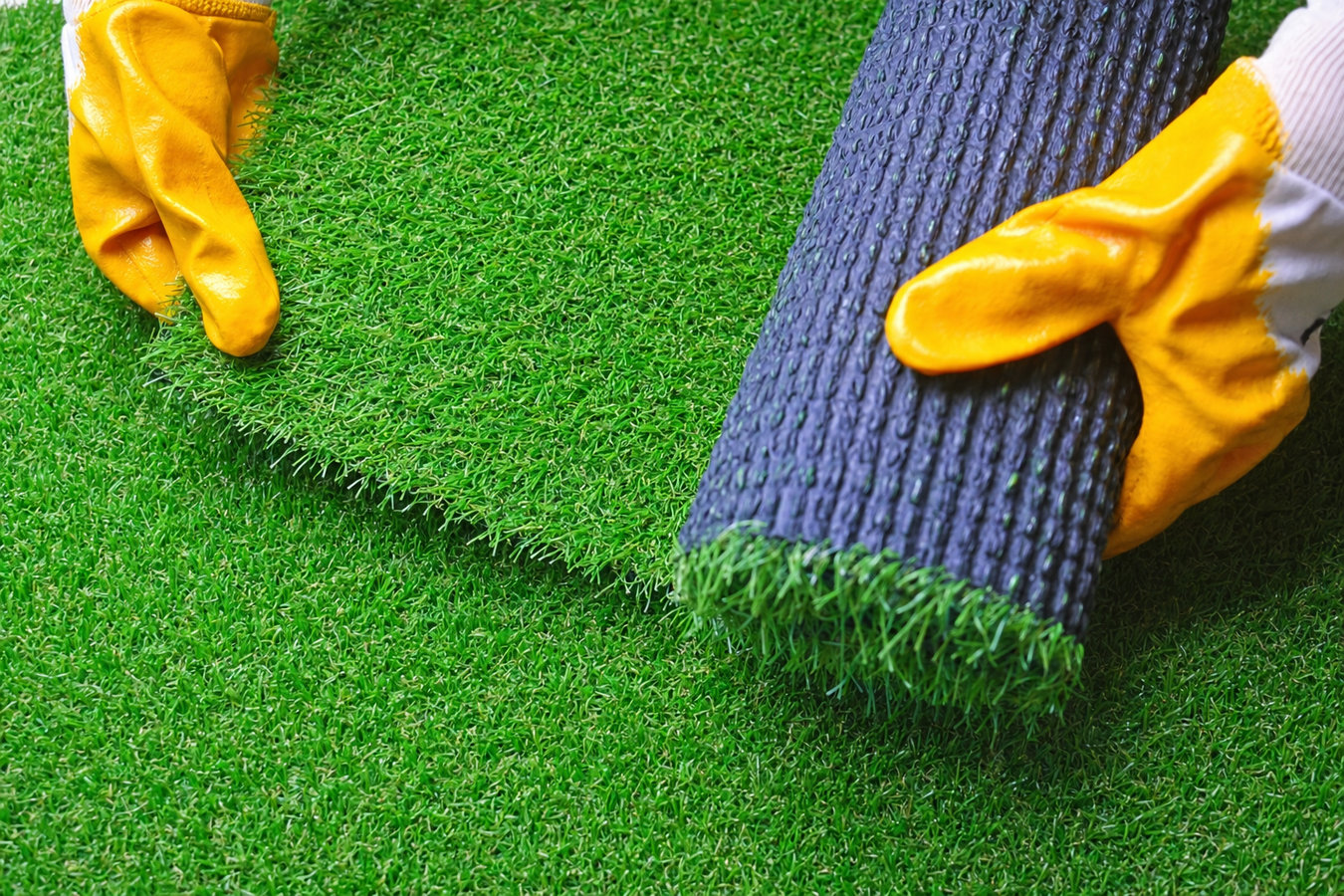 Synthetic lawn turf in Odessa, TX